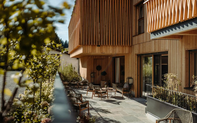 PoSt Boutique Apartments