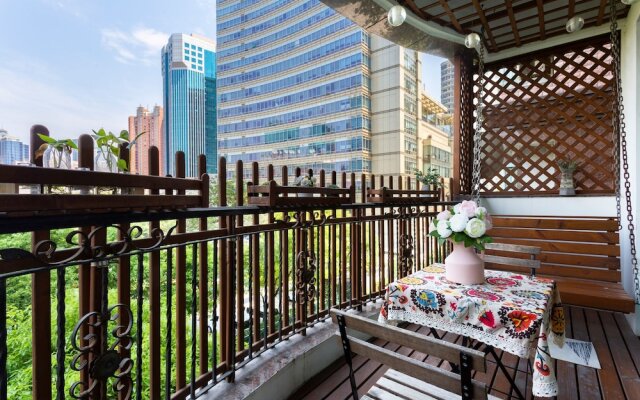 StarHome West Nanjing Road Branch