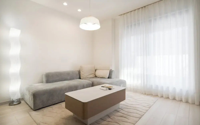 Maison Le Blanc Shironeri