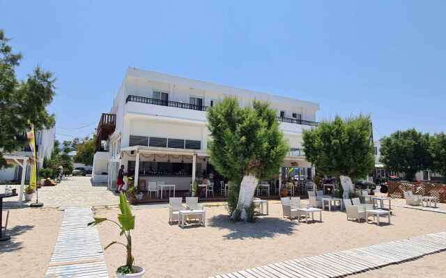 Seaside Beach Marmari Hotel