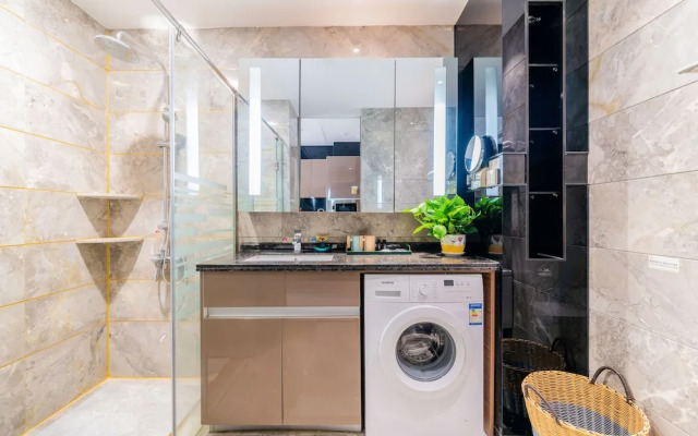 Cloudy International Apartment