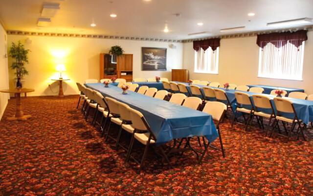 Lighthouse Inn