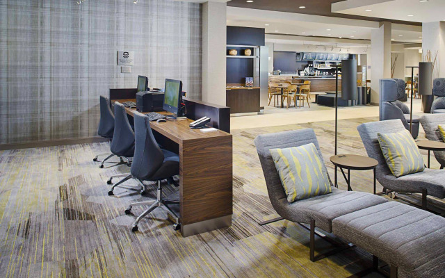 Courtyard by Marriott Dallas Carrollton