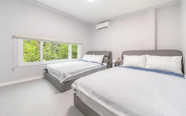 Gapyeong Onestar Pool Villa