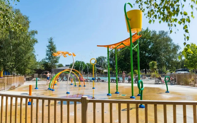 Village du Lac - Camping de Bordeaux