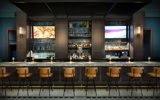 DoubleTree Suites by Hilton Hotel Lexington