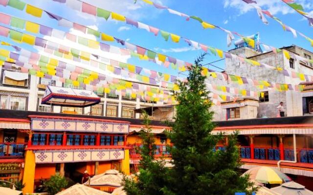 Lhasa Badacang Hotel