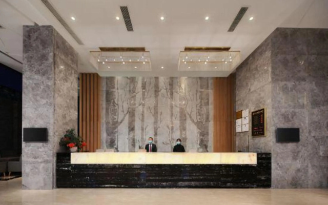Wise Confidencen Jin Cheng Hotel
