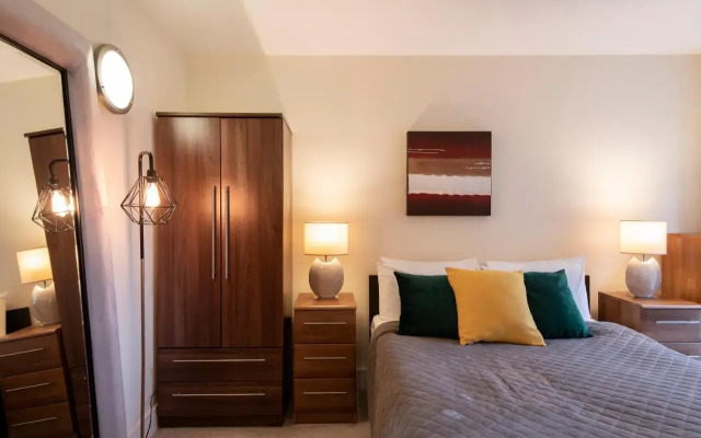 Great Suffolk Street Apartments in Waterloo by MySquare