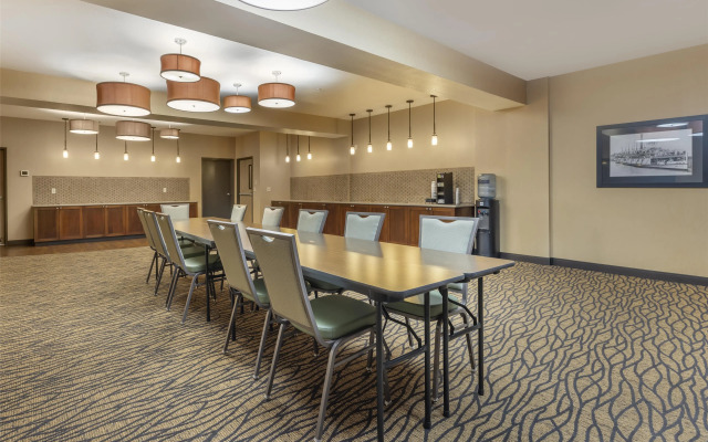 Best Western Plus Columbia River Inn