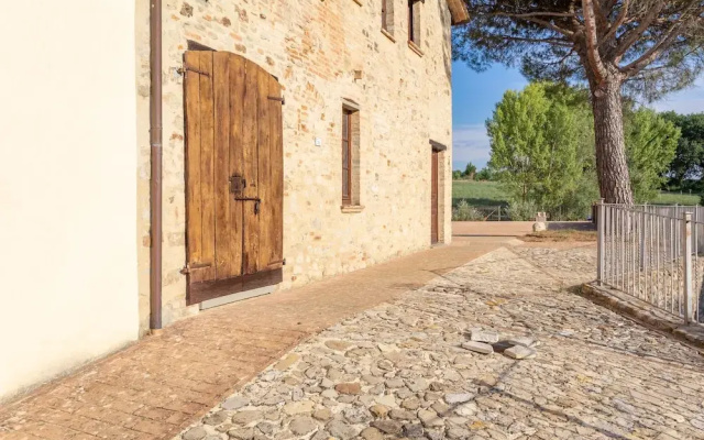 Pulciano Apartments