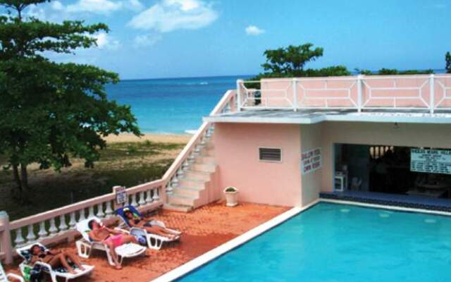Shields Negril Villas
