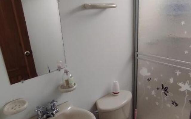 Apartamento Cómodo, Iluminado Y Central En Manizales