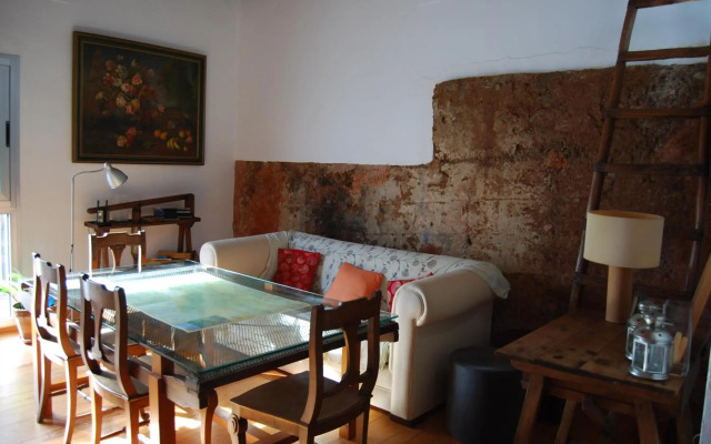 Casa De Doña Maria Valdelarco