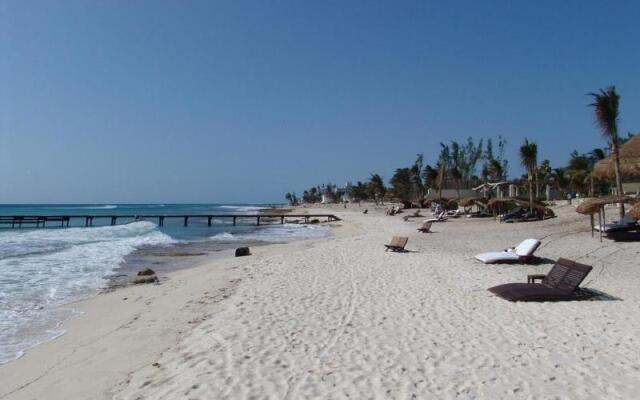 Cocos Cabañas Playa del Carmen Adults only