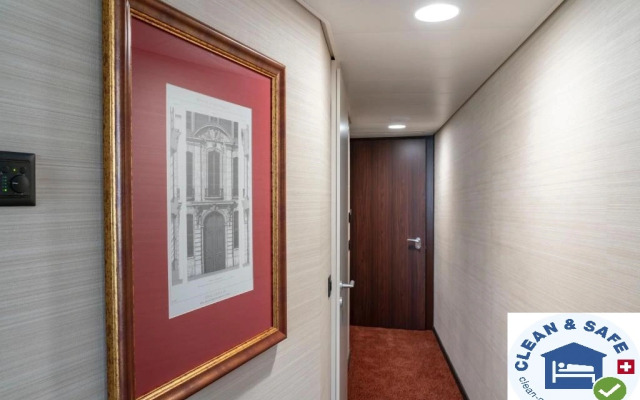 Nash Suites Airport Hotel