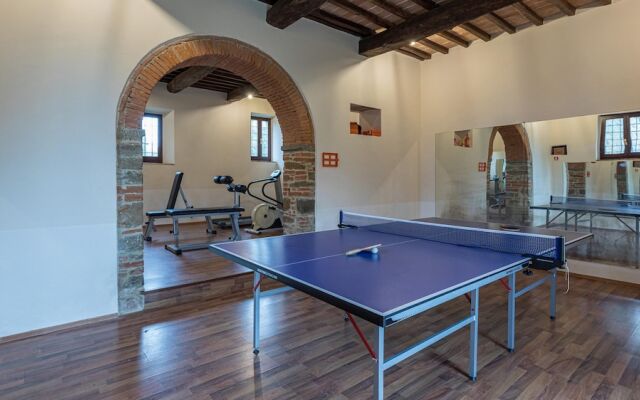 Villa Le Tornaie 14 Emma Villas