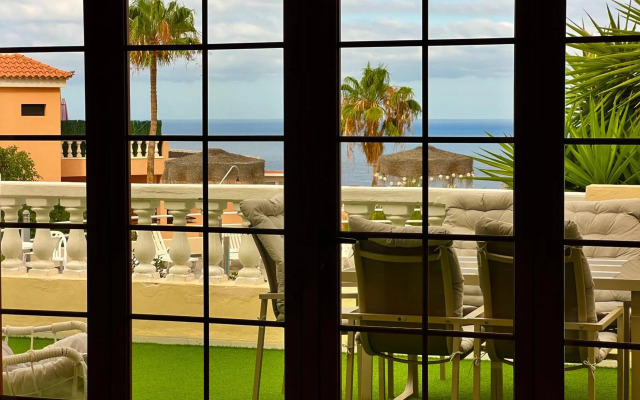 PaulMarie Apartment Ocean View