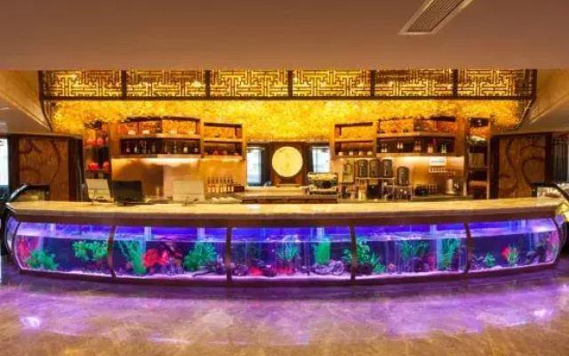 Gold Dragon Hotel