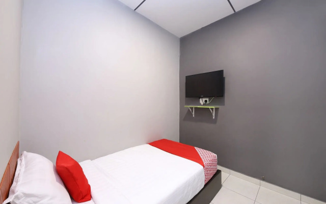 OYO 1184 Ho Hotel