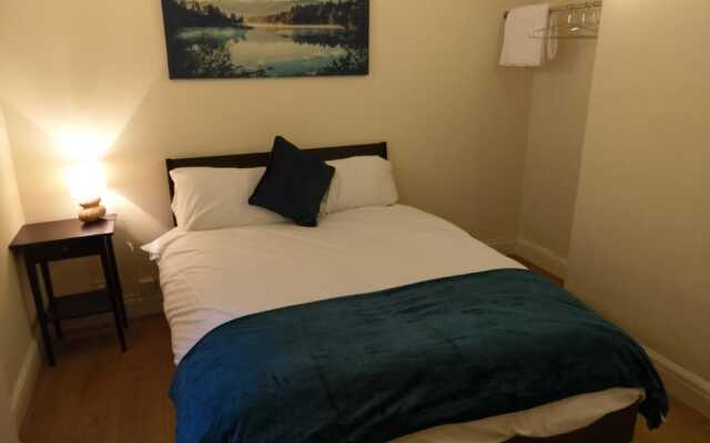 Jaylets Budget Leicester