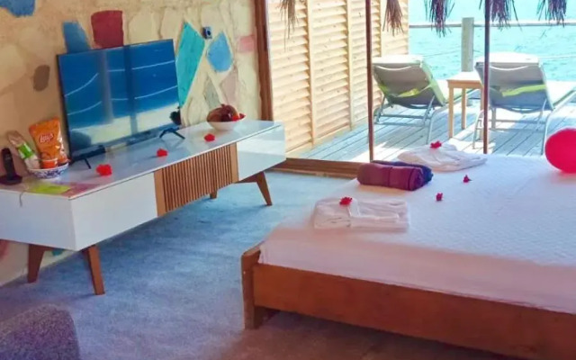 Mandalina Luxury Suites