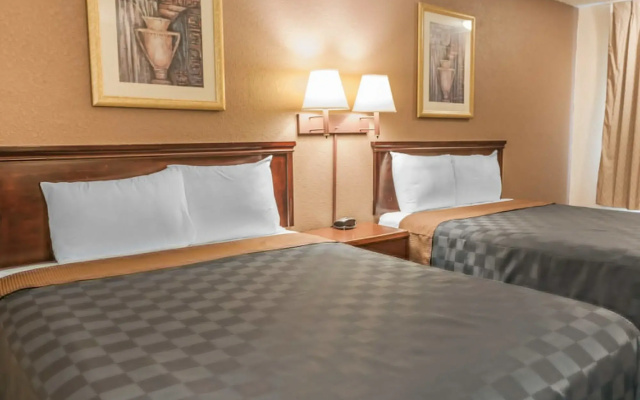 Econo Lodge Cloverdale