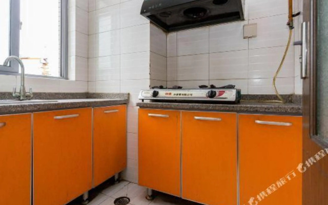 Qingqing Wojia Hotel Style Apartment