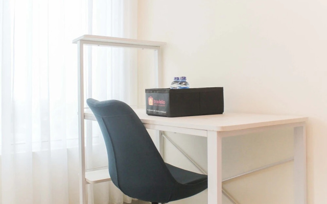 Simply Modern Classic 1Br Without Living Room At Grand Kamala Lagoon Apartment – Guest Rooms – Bekasi