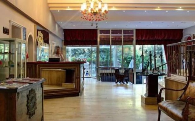 Villa Blanche Hotel