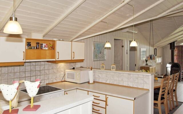 Luring Holiday Home in Hemmet With Whirlpool
