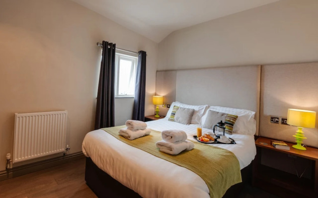 Base Serviced Apartments - City Road