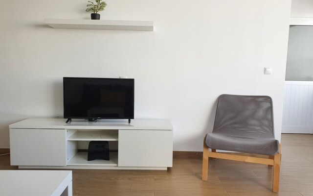 T1 Pontemira 5 - 50M Praia Wi-fi 4 Pessoas