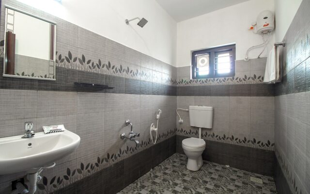 OYO 25109 Pooppas Villas