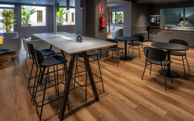 Hostal Operaramblas
