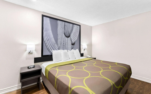 Super 8 by Wyndham Goodyear/Phoenix Area