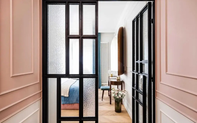 Bubble Apartment by Loft Affair