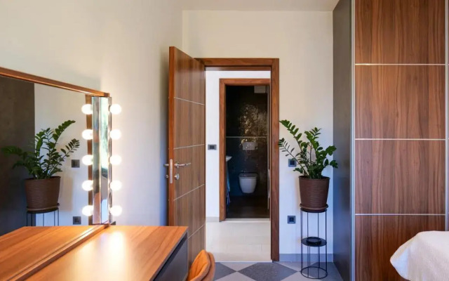 Apartments Zure