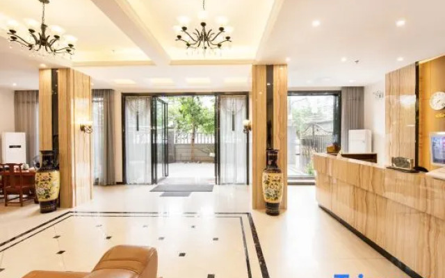 Xiaoshu Wushe Boutique Hostel