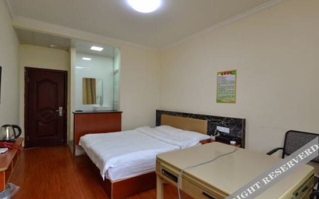 Pengze Chen'an Business Hotel