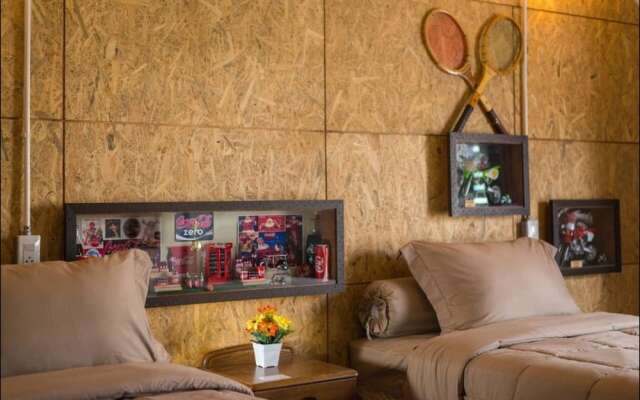 Near Shopping Mall/Old Town R.