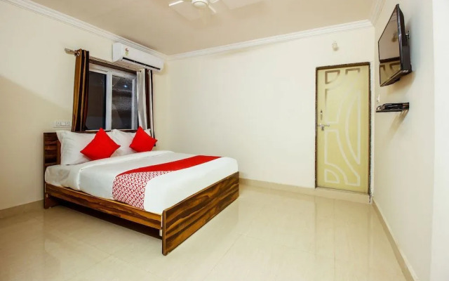 Hotel Wall Street By OYO Rooms