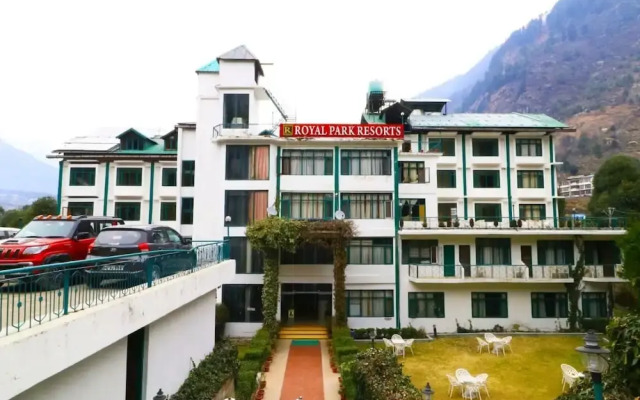 Royal Park Resort