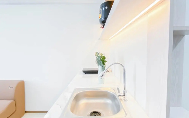 Warm Neutral Studio Room At Meikarta Apartment