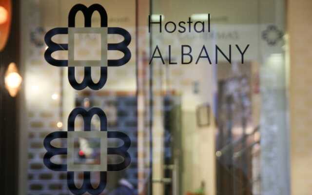 Hostal Albany Ancha