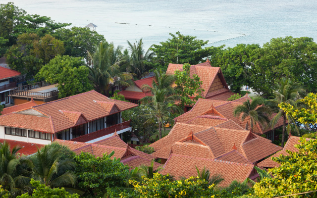 P. P. Erawan Palms Resort