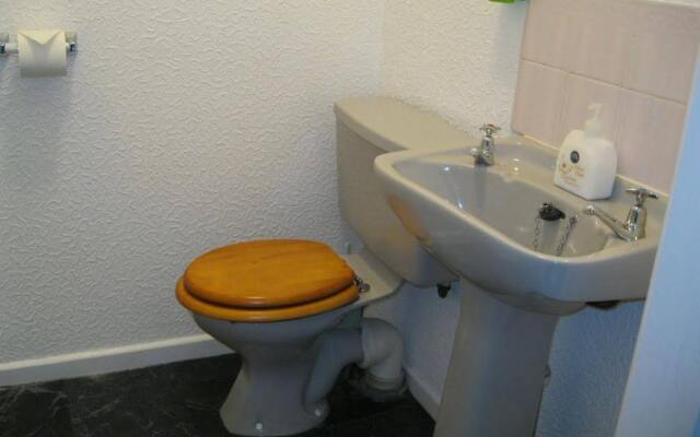 Deneside Guest House