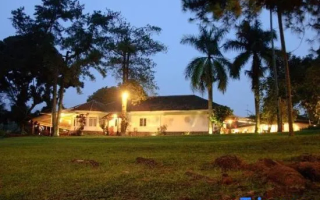 Hotel New Ayuda 2