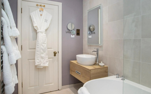 Lords of the Manor Hotel