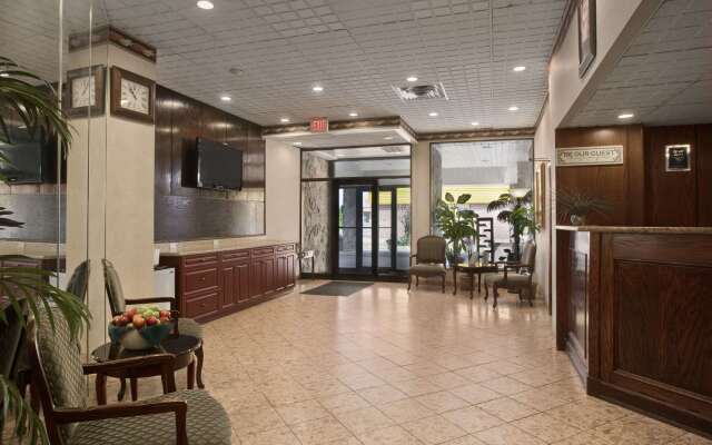 Travelodge by Wyndham Cambridge - Waterloo